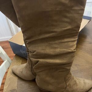 Universal Thread Over the Knee Tan Boots